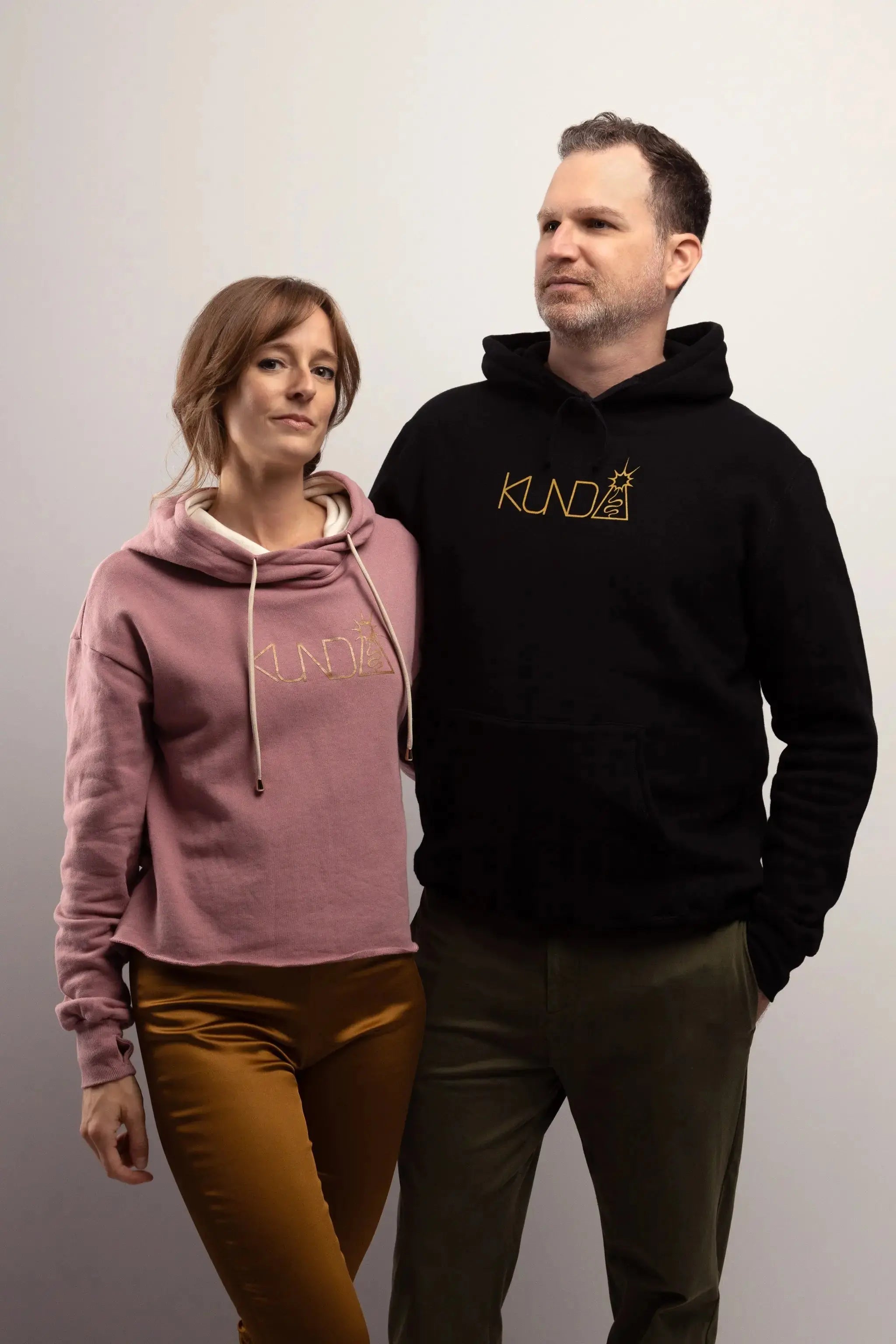 Hoodies pour homme et pour femme, marque québécoise mode consciente, Logo Kunda éveil de la kundalini