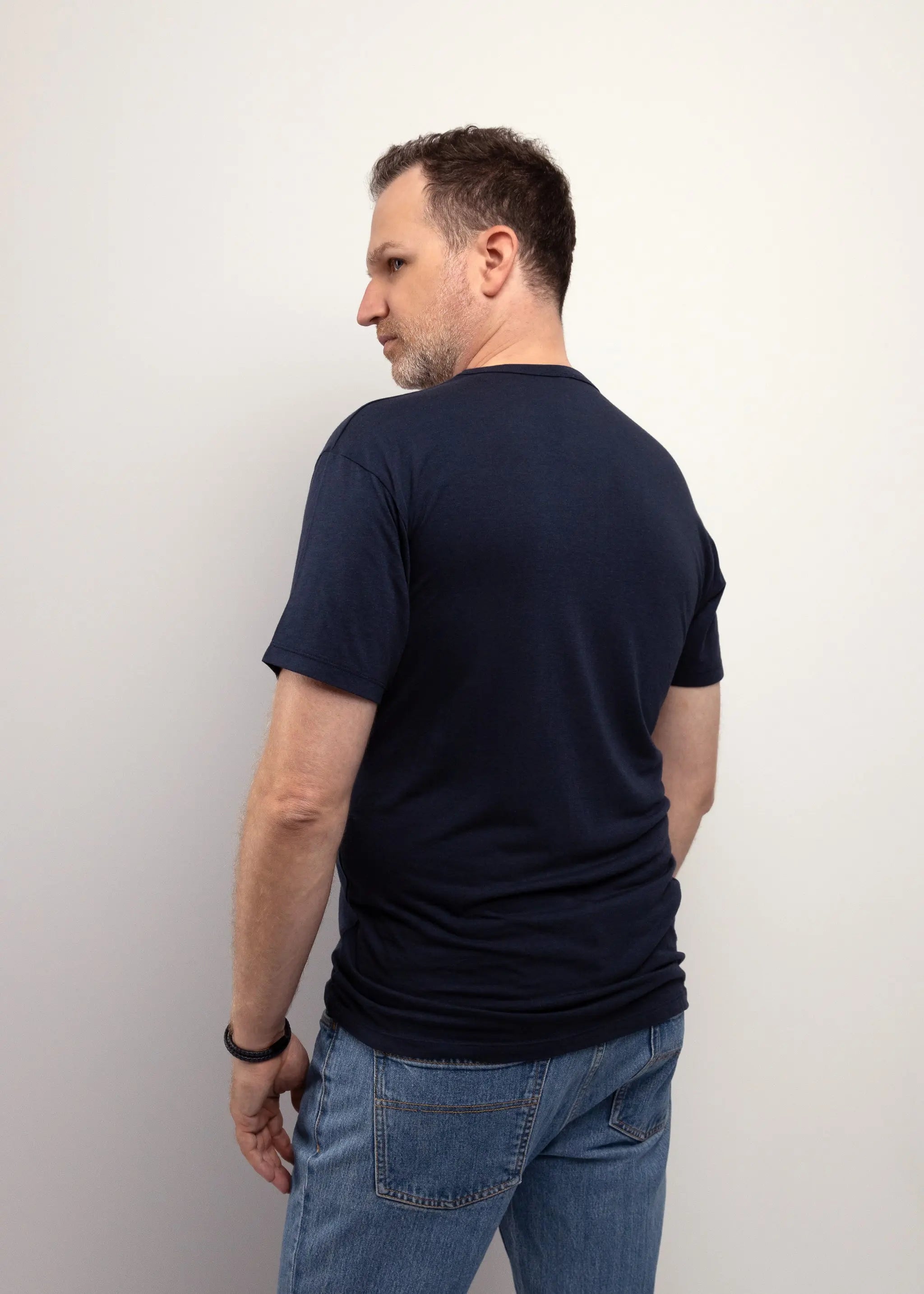 T-shirt de détente en bambou pour homme, éco-responsable et fait au Canada, vêtement de yoga et méditation