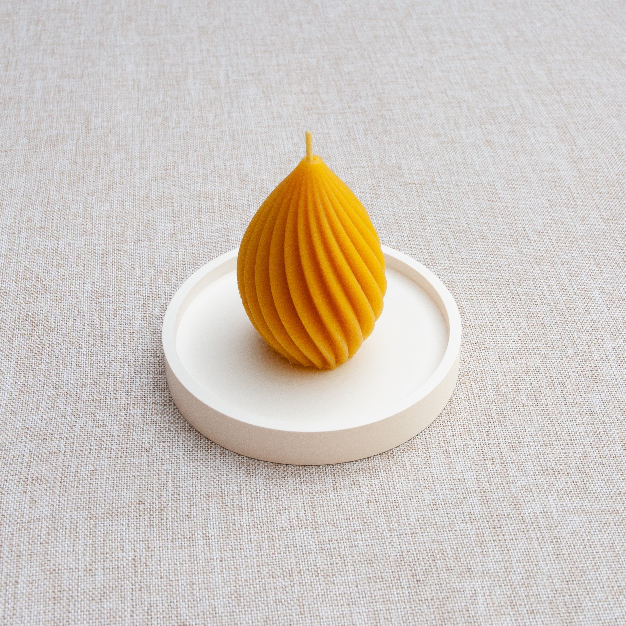 TORUS – Bougie en cire d’abeille jaune naturelle du Québec Maison Kunda