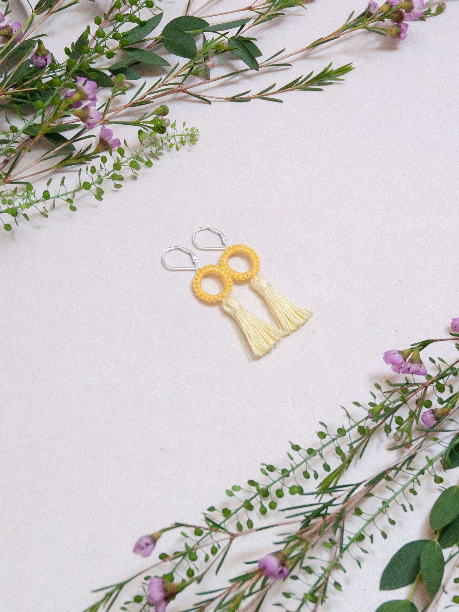 ÉTOILE FILANTE Boucles d'oreilles boho chic colorées