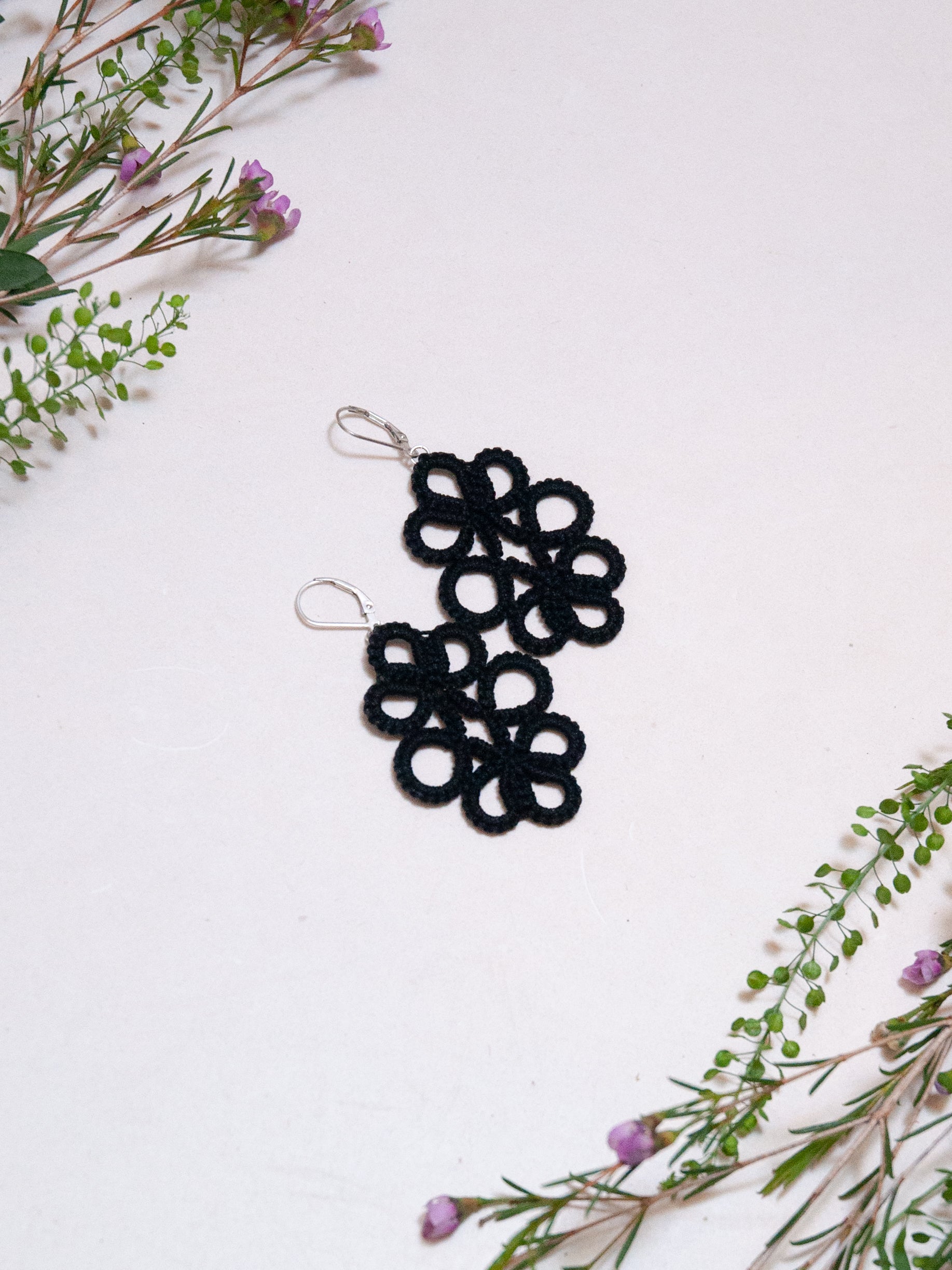 KOLAM Boucles d'oreilles boho chic colorées