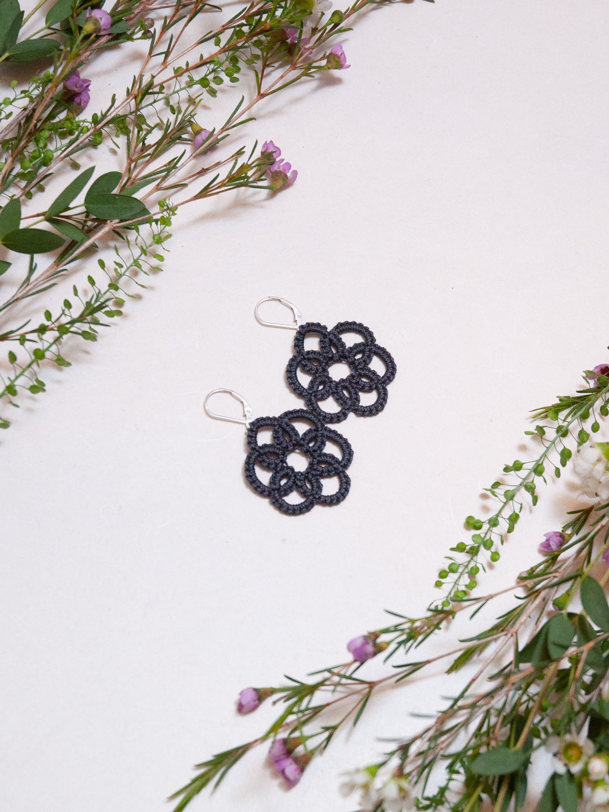 FLEUR DE VIE Boucles d'oreilles boho chic colorées