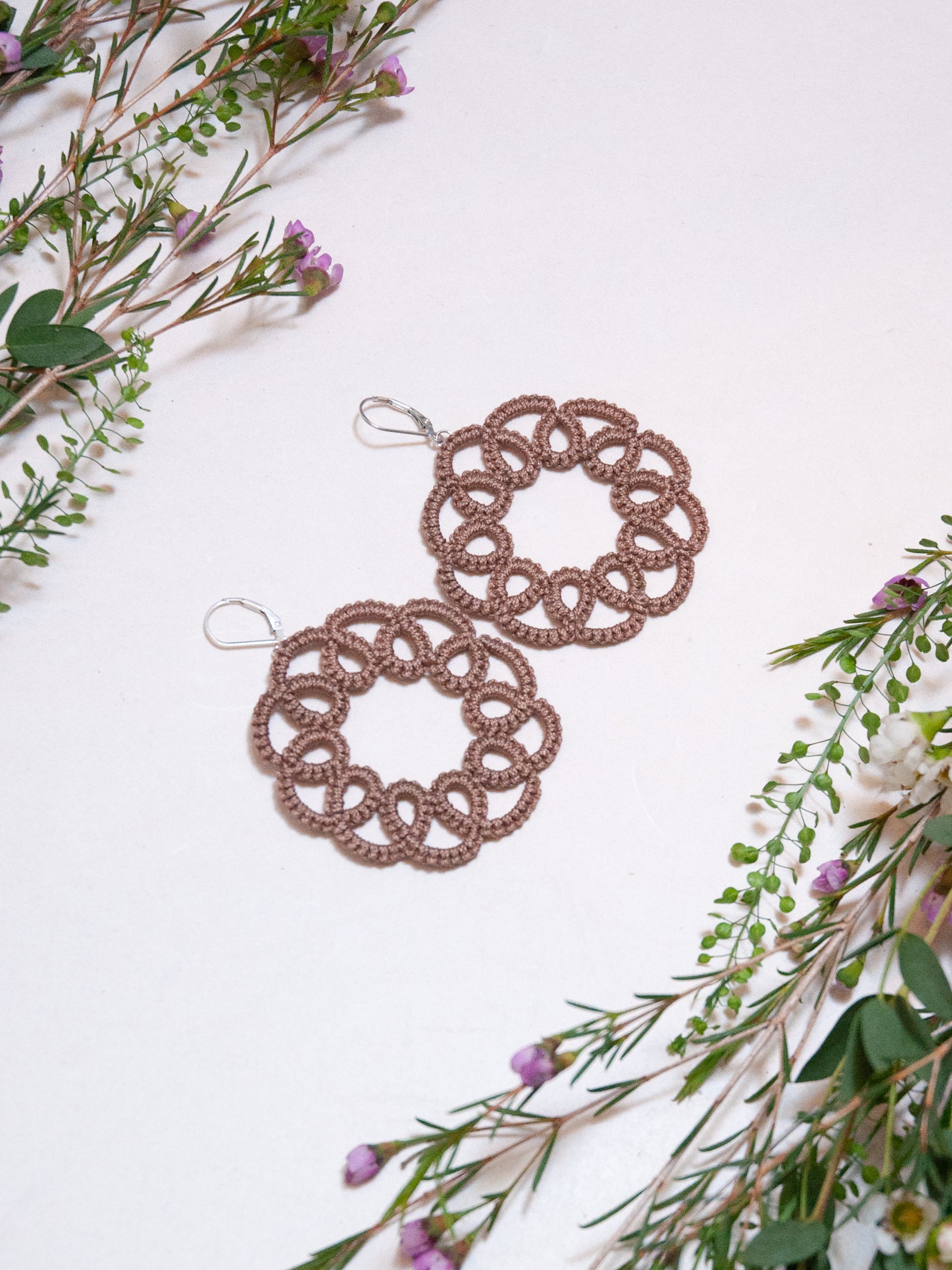 DAHLIA Boucles d'oreilles bohochic colorées