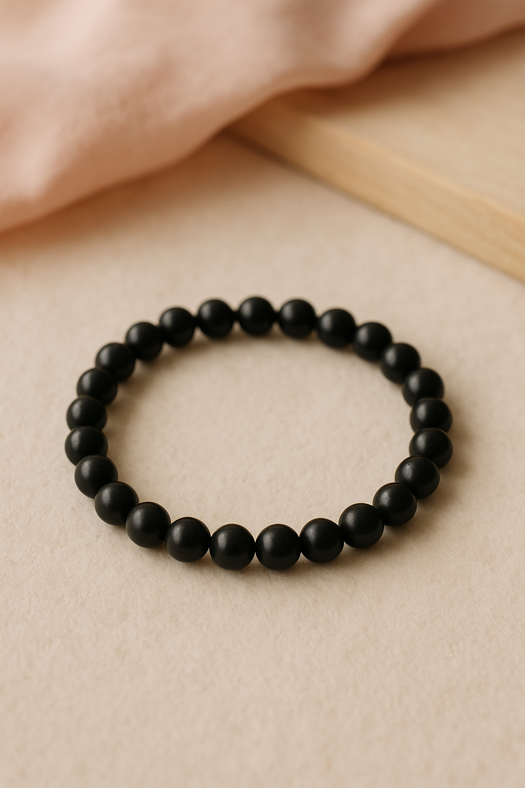 Bracelet noir pour femme en pierres shungite 6mm, noir, photo produit