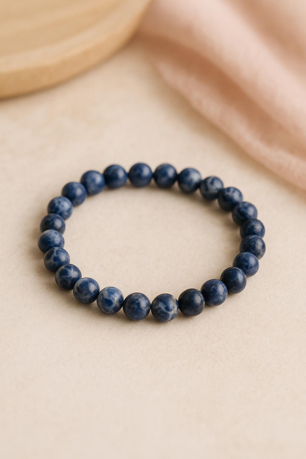 Bracelet pour femme en pierres Sodalite 6mm, bleu avec nervures blanches
