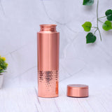 Bouteille d'eau en cuivre ayurvedique artisanale demi-matrelé, design contemporain élégant