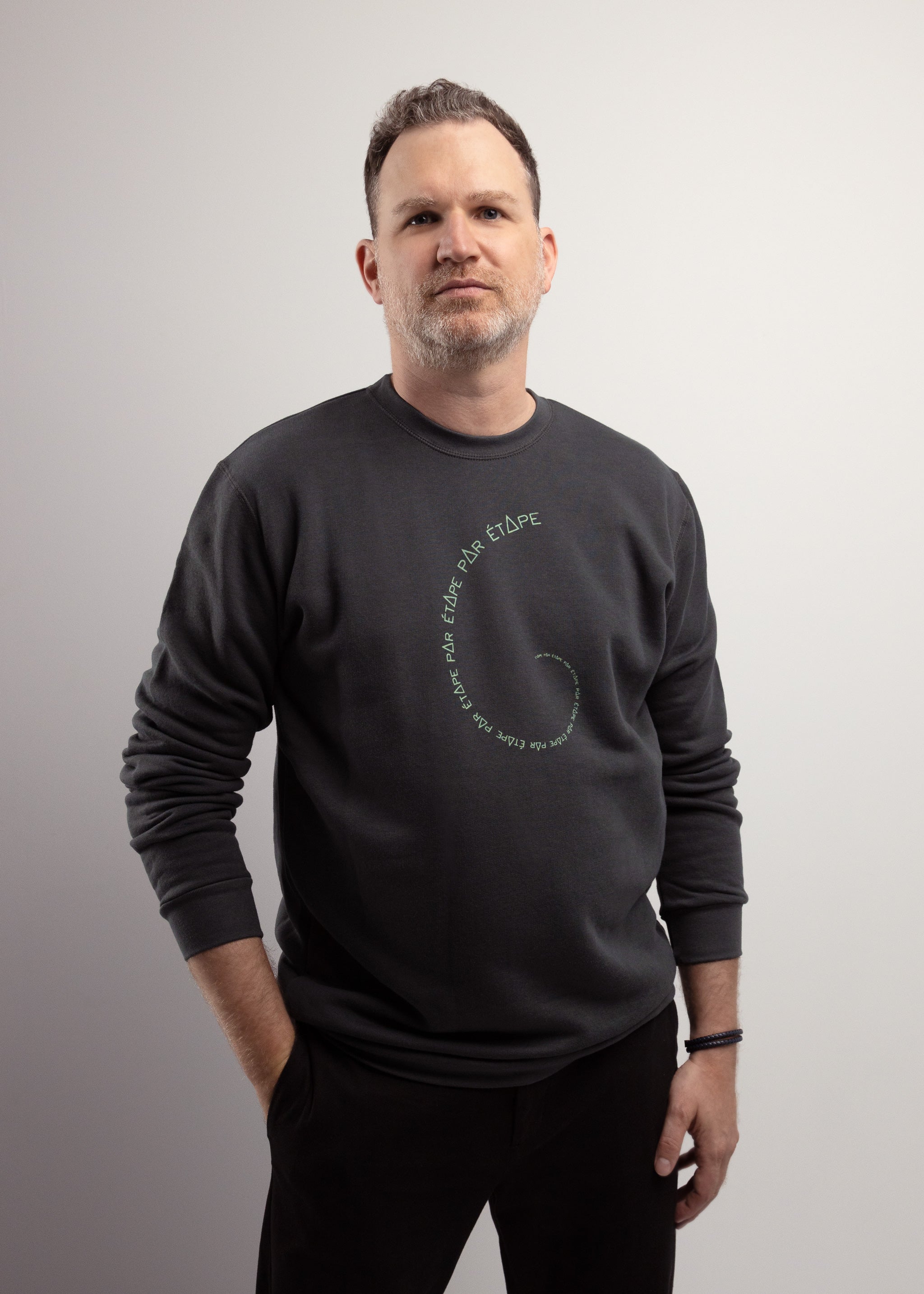 Mantra ÉTAPE PAR ÉTAPE crewneck pour homme