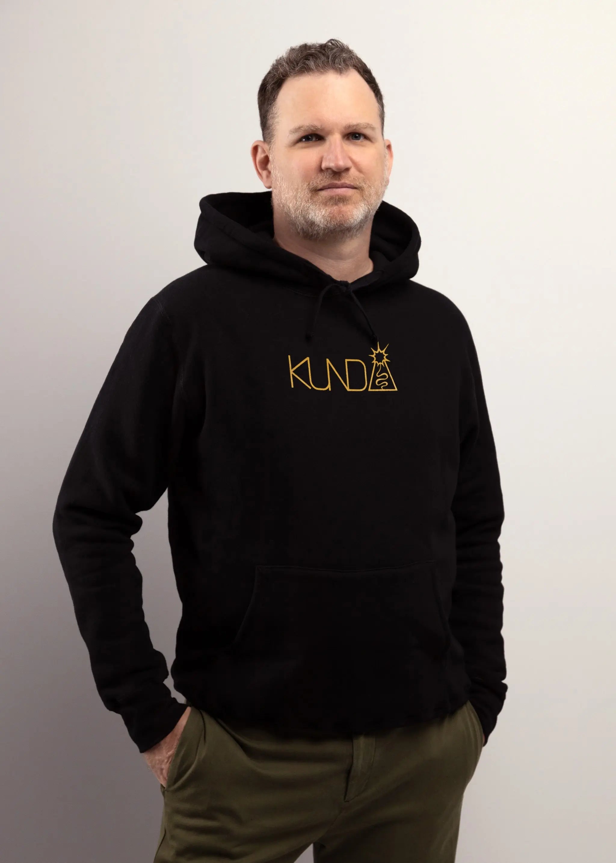 Hoodie écoresponsable pour homme, marque vêtements éthique fait au Canada: Logo Kunda pour l'éveil de la kundalini