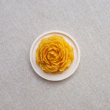 PIVOINE – Bougie en cire d’abeille jaune naturelle du Québec Maison Kunda