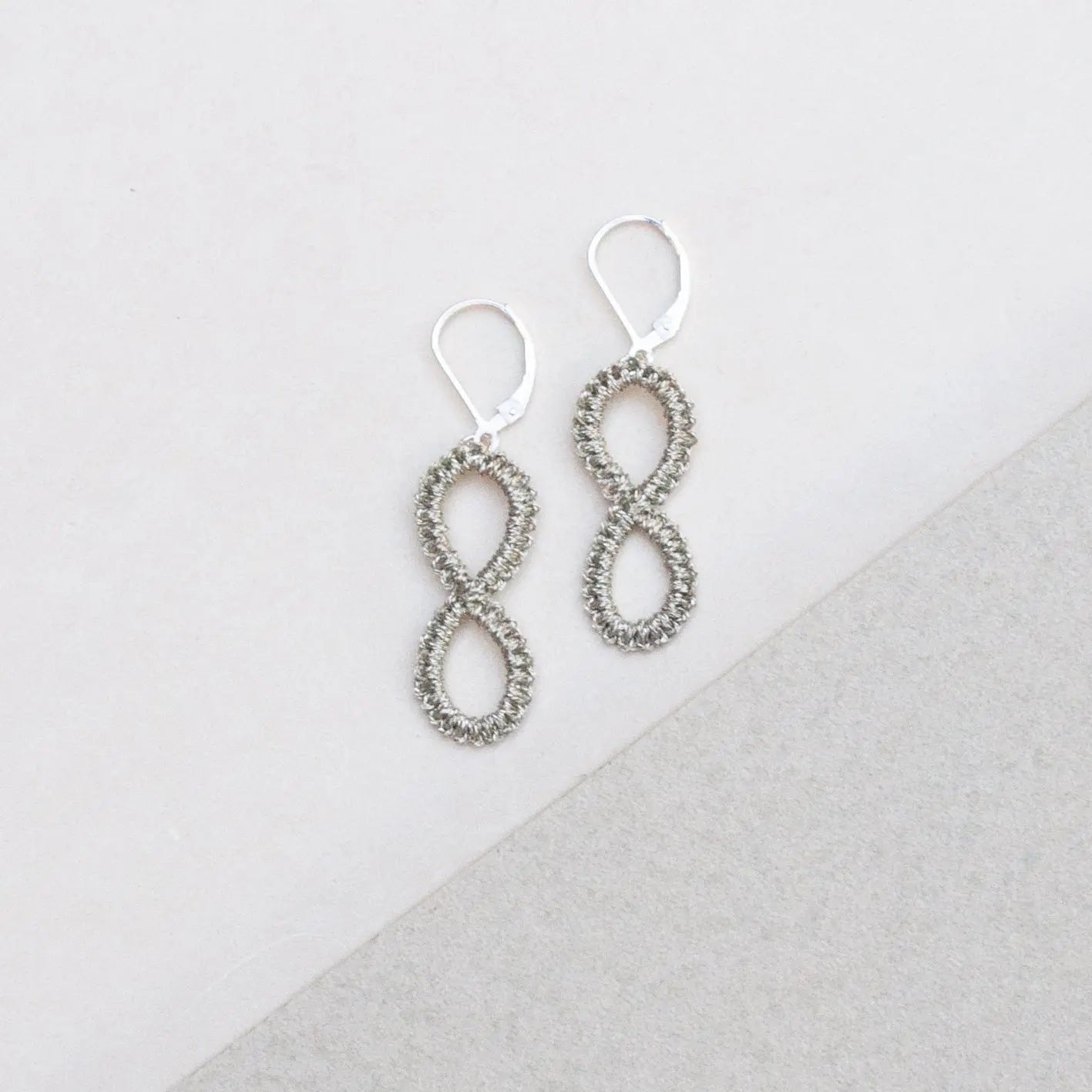 INFINI Boucles d'oreilles boho chic colorées Maison Kunda