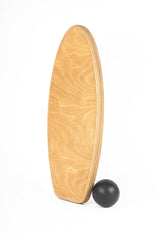 Planche d'équilibre Surf Model 360 MTL Balance Board, vue d'ensemble avec balle
