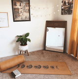 Tapis de yoga en liège Phases de lune Scoria Canada, mise en scène sanctuaire, pratique consciente écoresponsable