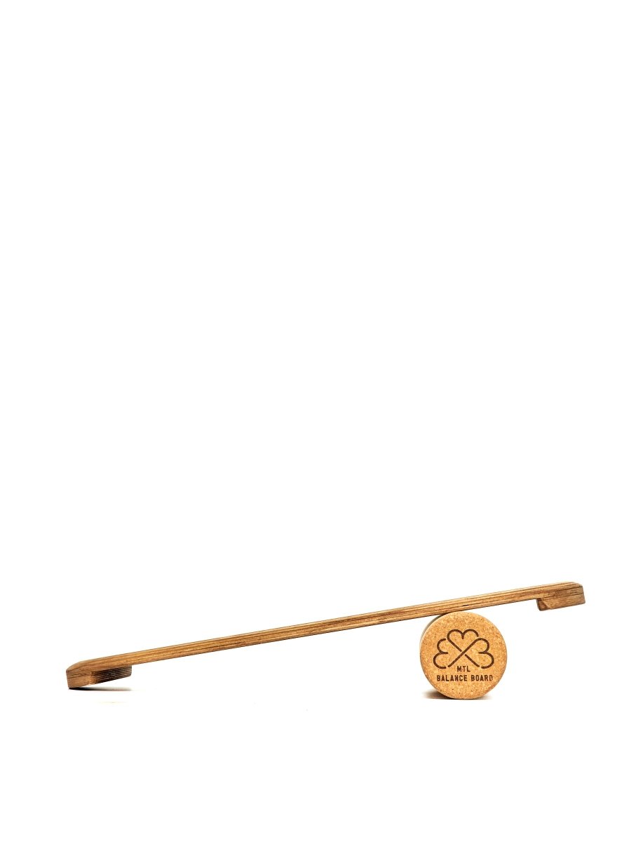 Planche d'équilibre Wake Standard MTL Balance Board, vue de côté avec logo sur rouleau